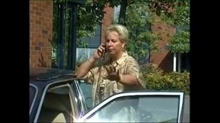 lutsch in die Auto und Hammern in der Büro