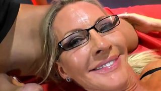 Deutsch Goo Frauen erfahrene Emma Starr extrem extrem vollgewichst